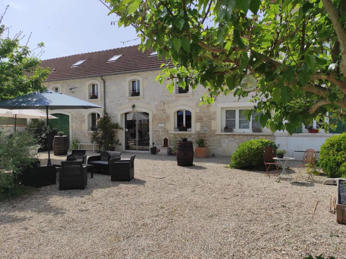 Brizambourg L'Entre Deux Vignes B&B 외부 사진